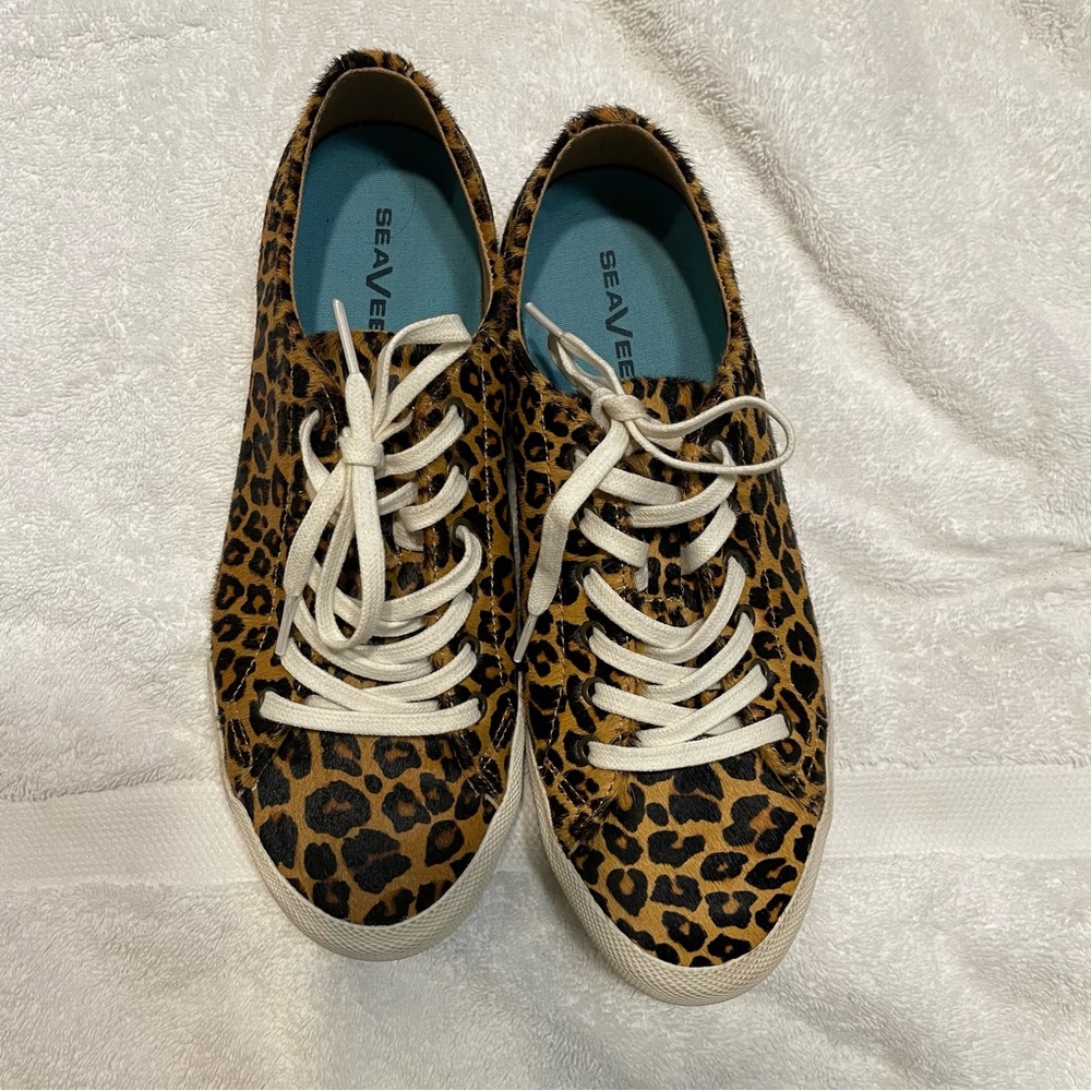 SeaVees Women's Monterey Mulholland Cowhide Leopard Print Sneaker 28400